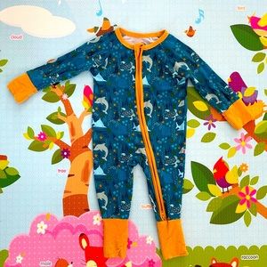 Brand new! Teal and Yellow Sea creature Emerson & friends pajamas 3-6 month